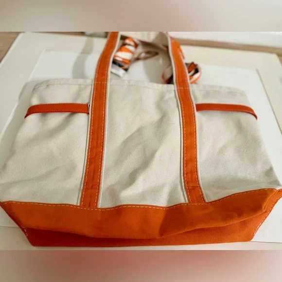 ✨ Limited Edition Twilly Tote “Boatkin” Bag – Burnt Orange ✨
New without tags | - Picture 7 of 10